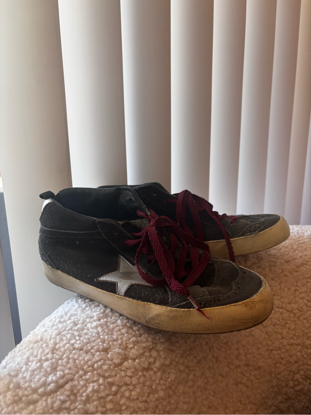 Golden Goose Sneakers